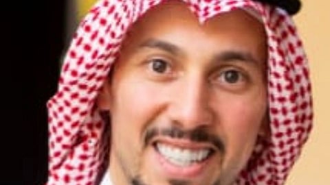 استشاري الجراحة العامة والسمنة أحمد علي الغامدي