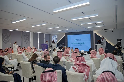"السلمي " مساعد وزير الرياضة: المؤتمر الدوري سيقامُ بشكل أسبوعي تفعيلاً لمبدأ الشفافية.. تعرف على التفاصيل