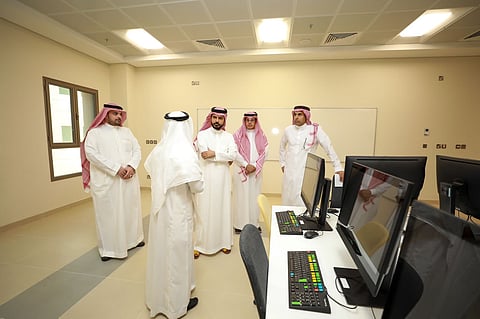 رئيس "جامعة جدة" يشكر القيادة على تفويضه بالتباحث مع مركز مارشال الأمريكي