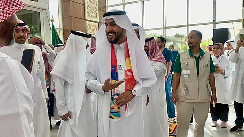مستشفى الملك فهد التخصصي بتبوك يحتفل باليوم الوطني 92