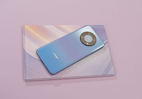 HUAWEI nova Y90