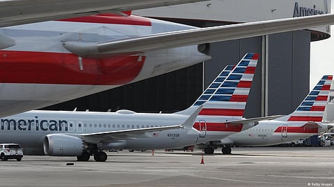 شك في حريق بطائرة وإرسال سيارات إطفاء.. والسبب أغرب ما يمكن