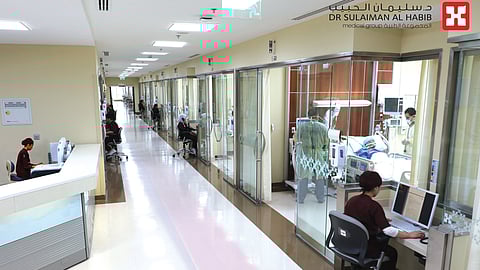 مركز غسيل الكلى بمستشفى سليمان الحبيب بالخبر بيئةٌ طبية متكاملة تُوَفر أعلى درجات الرعاية والخصوصية