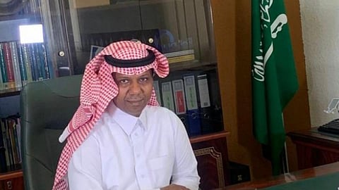 "آل قايد" عميدًا لكلية العلوم والآداب بمحايل عسير