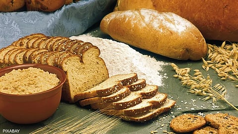 دراسة طبية: تناول الخبز والأرز الأبيض يزيد فرص الإصابة بهذا المرض