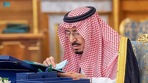 خادم الحرمين الشريفين الملك سلمان بن عبد العزيز آل سعود - حفظه الله -