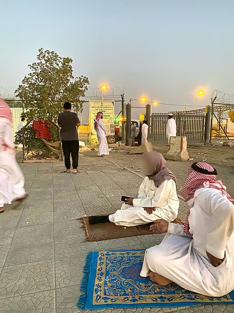 سنوات "السوداء" و"المشبوهة".. أهالٍ عن "أزمة المياه بعفيف": لم ينجح مسؤول!