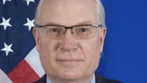 المبعوث الأمريكي الخاص إلى اليمن تيم ليندركينغ