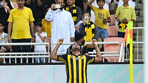 "رومارينيو" الهداف التاريخي للاتحاد في دوري المحترفين