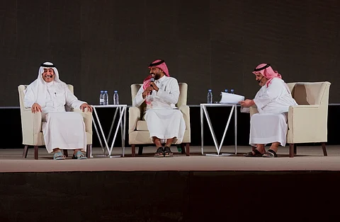 مزاد الإبل بتربة حائل يشهد أولى الأمسيات الشعرية والإنشادية لمحمية الإمام تركي بن عبدالله الملكية