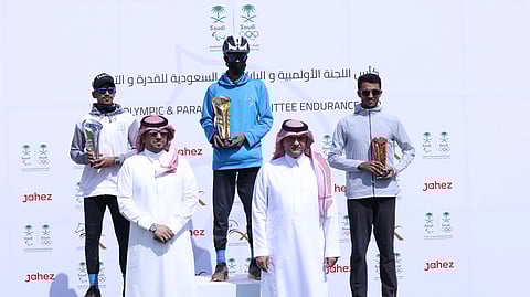 الفارس فيصل العصيمي يتوج بكأس القدرة والتحمل