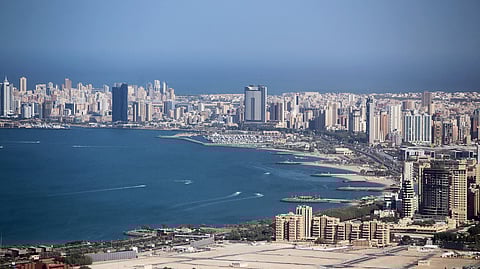 الكويت.. منع دخول الأغذية مع مسافرين من 3 دول عربية