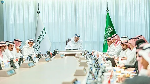 لتعزيز العلاقات الاقتصادية.. وزير الاستثمار يلتقي مجلس الأعمال السعودي القطري
