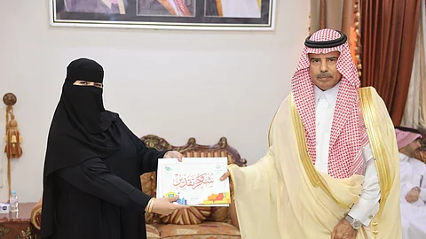محافظ الزلفي يُكرم المتطوعين والمتطوعات في احتفالات اليوم الوطني