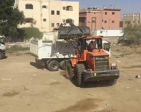 أمانة الطائف تزيل 258374م3 مخلفات بناء من الأراضي البيضاء