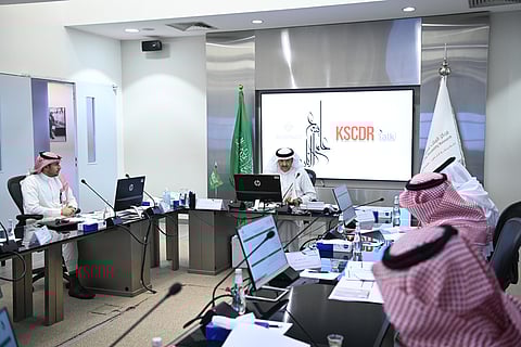 "سلطان بن سلمان" يجتمع باللجنة العلمية للمؤتمر الدولي السادس للإعاقة والتأهيل