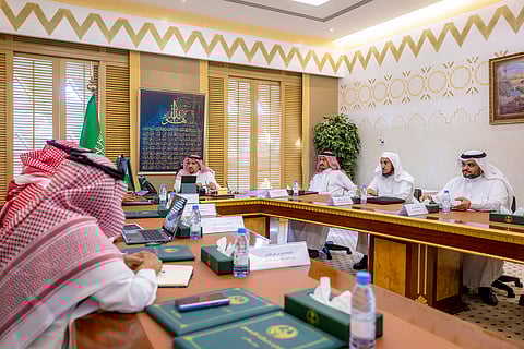 أمير القصيم يطلق الفيديو الترويجي لفعاليات "ملتقى الاستثمار"