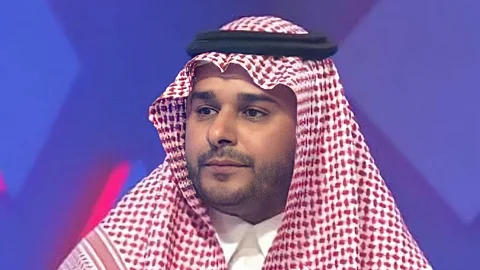 المستشار التربوي والتعليمي عبداللطيف الحمادي