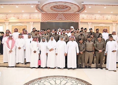 بالصور.. حفل تكريم رجال الأمن المتقاعدين من شرطة صامطة