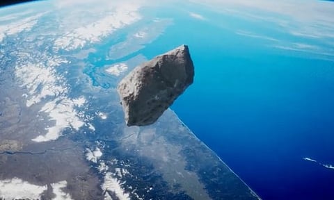 "الفلك الدولي": جرم فضائي سيصطدم بالأرض اليوم بين "مدينتَيْن"