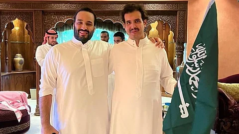 "واشنطن بوست": الانتصار السعودي يوحد الجماهير العربية والإسلامية في عواصم العالم