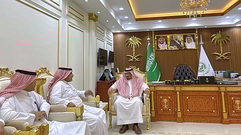 محافظ شرورة يستقبل رئيس القطاع الجنوبي بـ"المياه الوطنية"