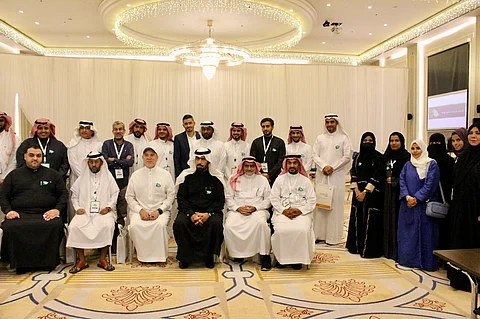 100 هدية يقدمها المشاركون والمستفيدون من مبادرة "رد الجميل" لأيتام جدة