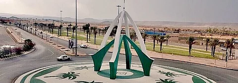 بسبب السرعة الزائدة.. وفاة و4 إصابات في حادث مروري بالعقيق