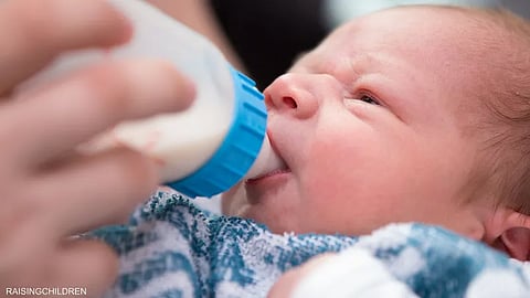 ناشطون يدعون إلى حماية الآباء من الاستغلال