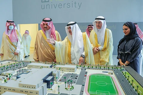 أمير الشرقية يرعى حفل افتتاح جامعة اليمامة بالخبر
