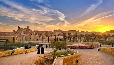 4500 ريال إنفاق كل زائر أجنبي للمملكة خلال عام 2022 ... هنا التفاصيل