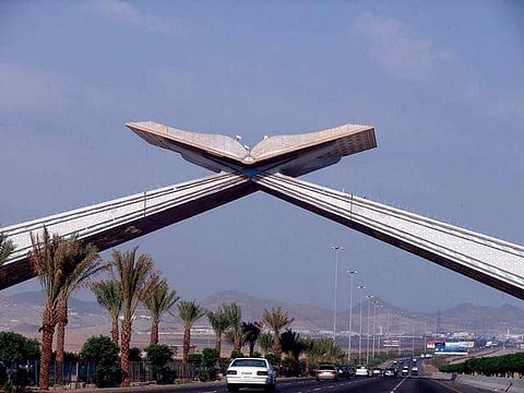 من السبت إلى الثلاثاء.. مجسم بوابة مكة يخضع للصيانة