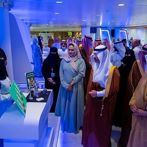 شاهد.. وكيل إمارة الشرقية يفتتح الملتقى الأول للخدمات المقدمة لذوي التوحد