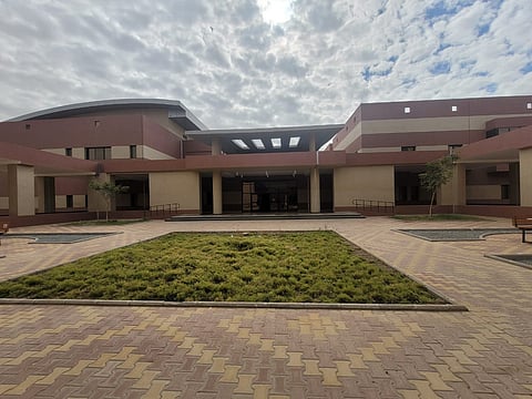 الكلية التقنية للبنات بجدة تنظم برنامج تهيئة الخريجات لسوق العمل