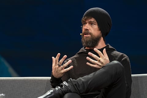 رئيس تويتر السابق يرد لأول مرة على تقارير تَعَرُّضها للضغط السياسي