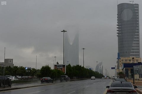 المملكة.. الحالة الماطرة مستمرة والأمطار ستشمل هذه المناطق يوم الخميس