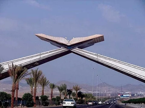 تحقيق مُوَسع عقب وفاة 3 طلاب في حادث مروري أثناء الدوام الدراسي بمكة الخميس الماضي