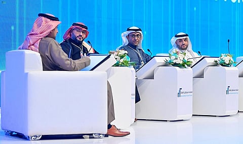 جودة الحياة وتملّك المواطن للمسكن.. جلسة حوارية تتناول تسهيل الإجراءات وتوفير الخدمات