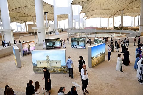 280 قطعة أثرية تجذب انتباه زوار بينالي الفنون الإسلامية بجدة