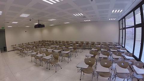 الحالة المطرية تعلق الدراسة الحضورية في جامعات الملك سعود والإمام والمجمعة