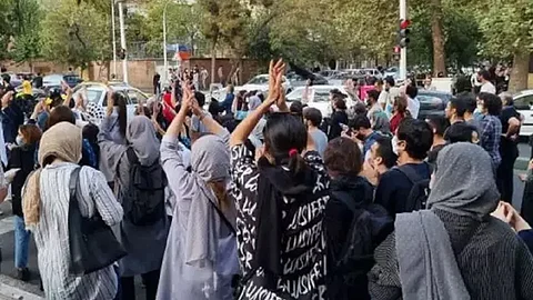 احتجاجات إيران