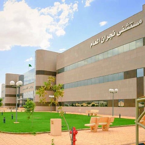 سقطت من سلم المدرسة.. "جراحة الـ3 ساعات" تُنقذ "حوض طفلة" بنجران