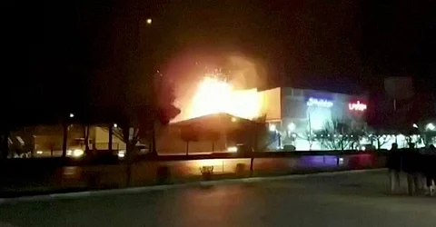 حلقات الحرب الخفية تتواصل.. إيران تتهم "إسرائيل" بالمسؤولية عن هجوم أصفهان وتتعهد بالرد
