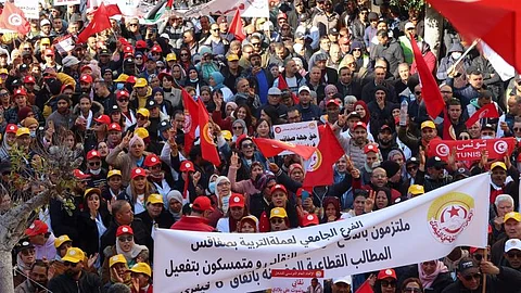 جانب من الاحتجاجات في تونس