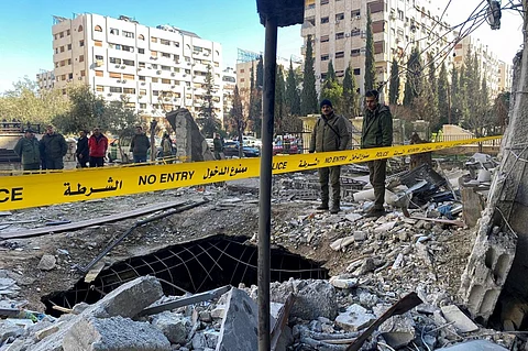 إصابة خبراء عسكريين إيرانيين في الهجوم الصاروخي بدمشق
