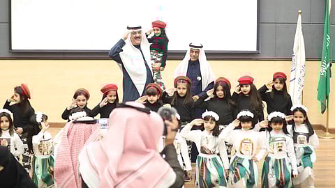 شاهد.. "تعليم الروضة" يحتفي بيوم التأسيس مُرسِّخًا حب الوطن