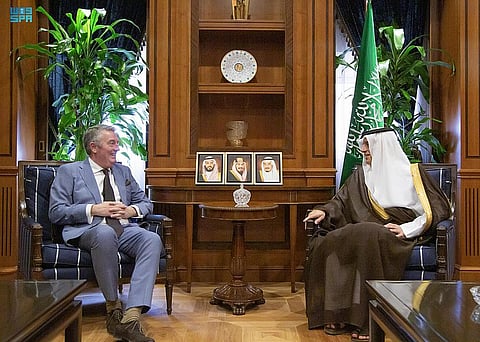 "الجبير" يناقش أبرز المستجدات مع المبعوث الهولندي الخاص إلى أفغانستان