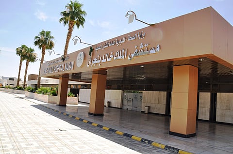بالقسطرة الوريدية.. زراعة أصغر منظم لضربات القلب لمريض في نجران