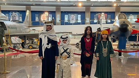 متحف صقر الجزيرة للطيران يستقبل الأطفال