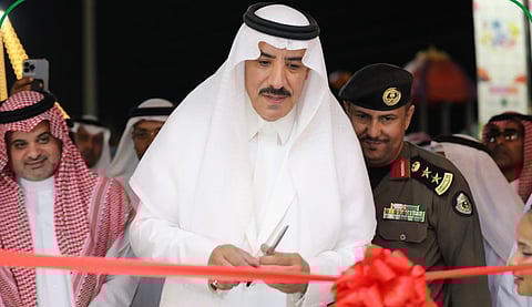 يستمر شهرين.. محافظ القنفذة يفتتح مهرجان حلي الخامس